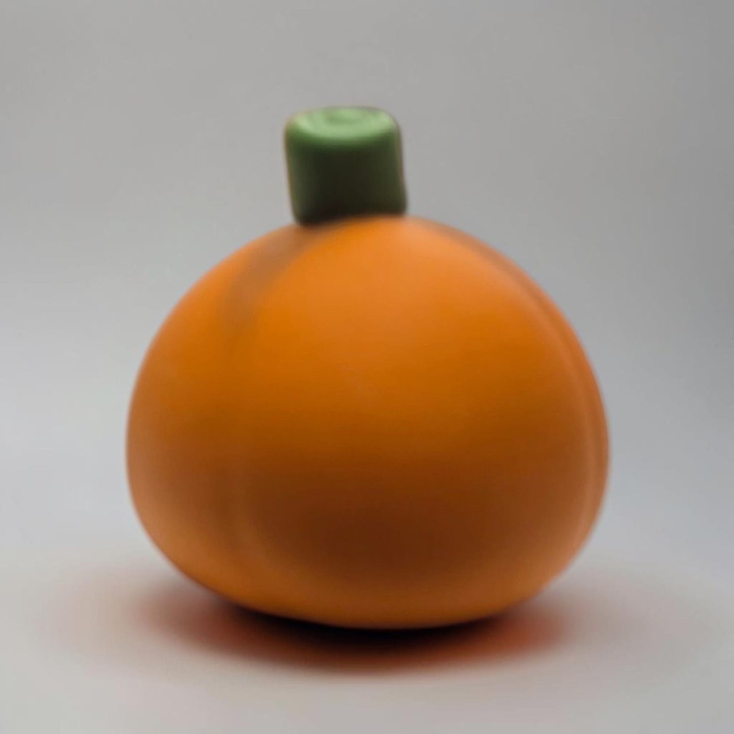 076